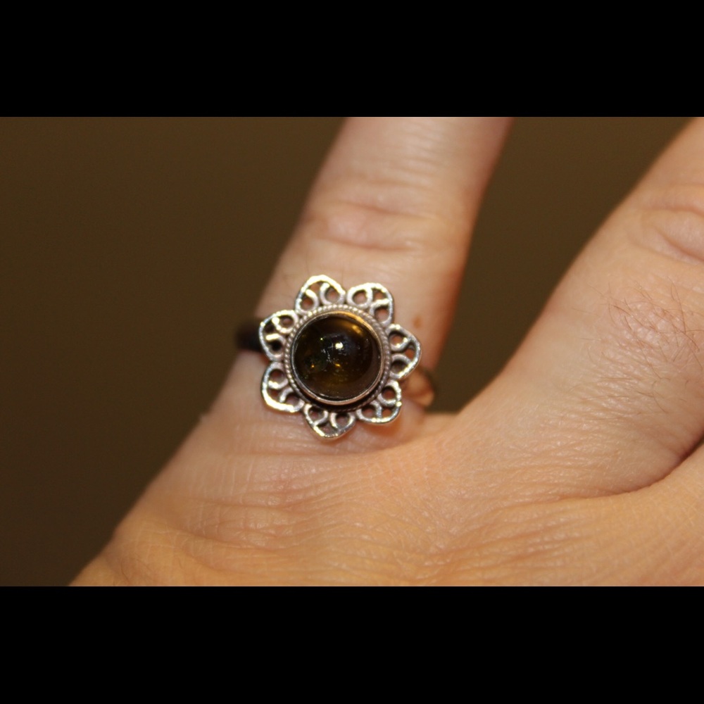 Ring - Picture 6 of 8